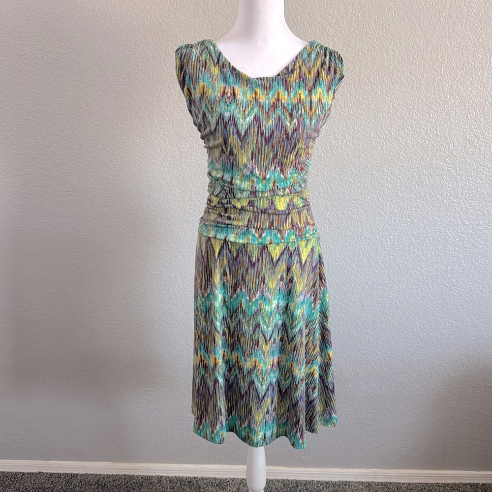 Kalijati Dress, Size Medium - Picture 2 of 6